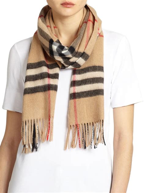 cashmere scarf burberry|burberry cashmere scarf outlet.